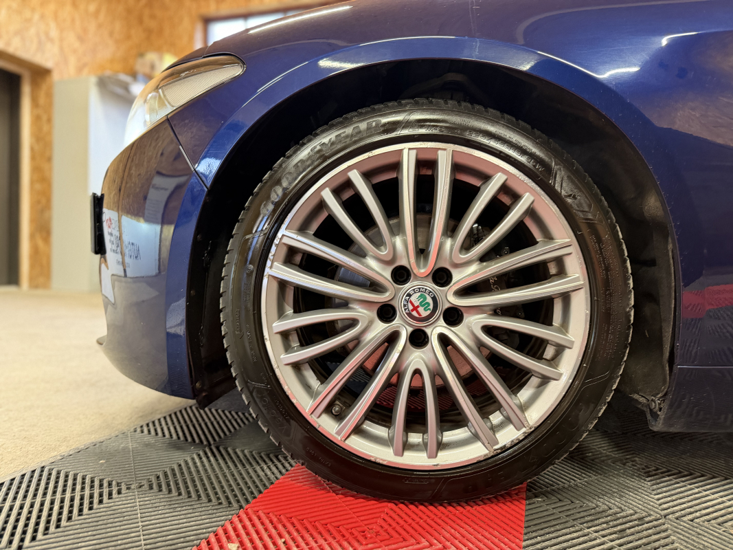 Alfa Romeo Giulia — 24