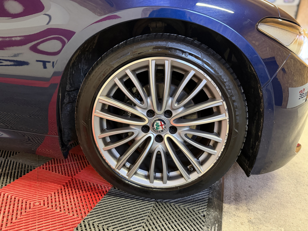 Alfa Romeo Giulia — 25