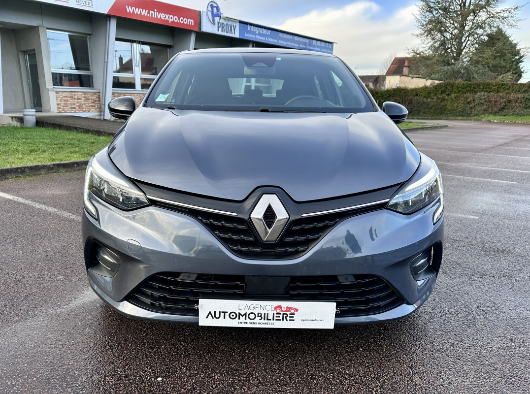 Renault Clio — 2