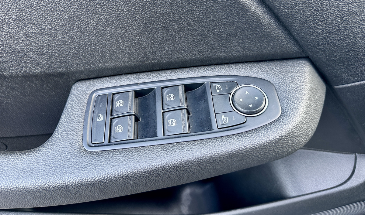 Renault Clio — 23