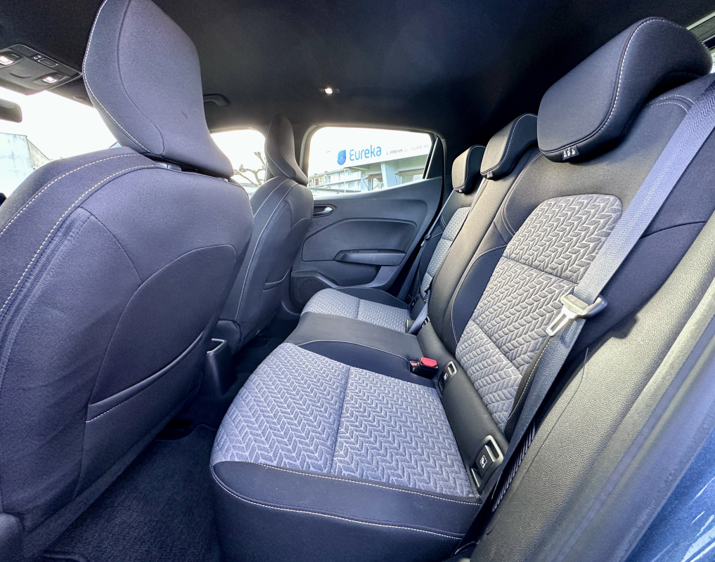 Renault Clio — 14
