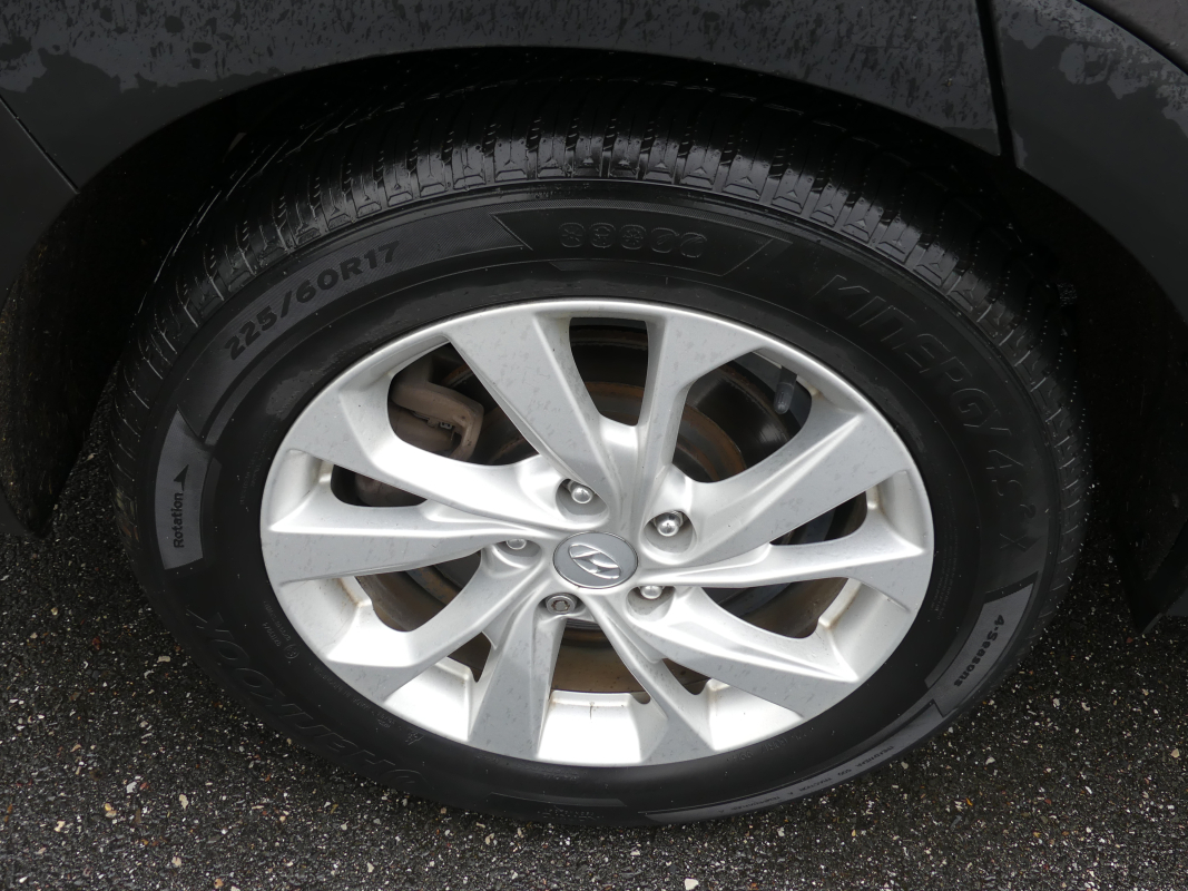 Hyundai Tucson — 18