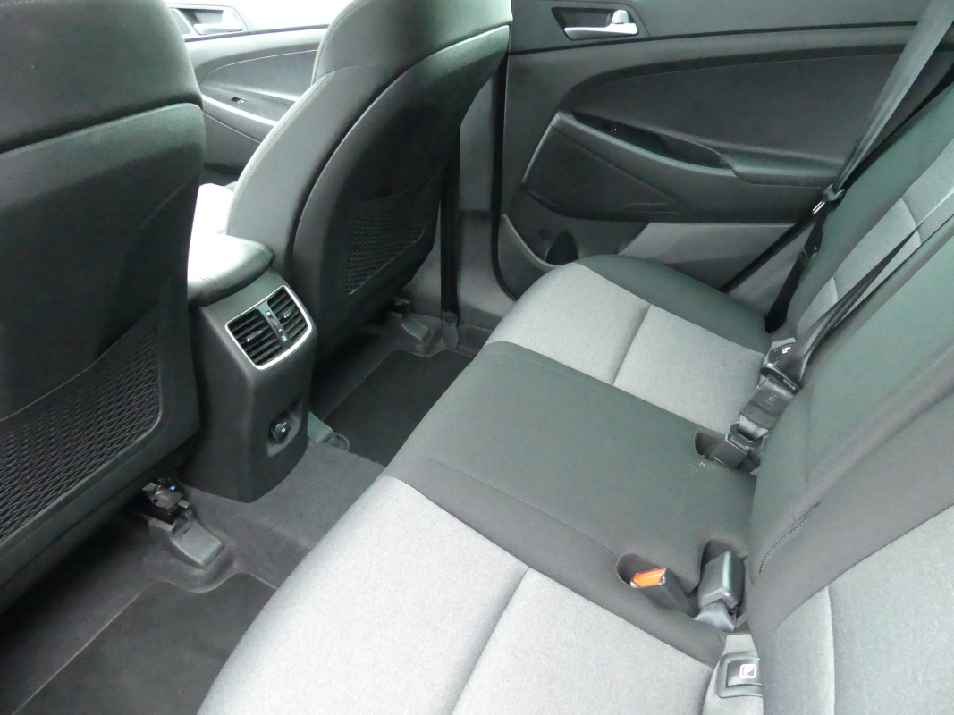Hyundai Tucson — 11