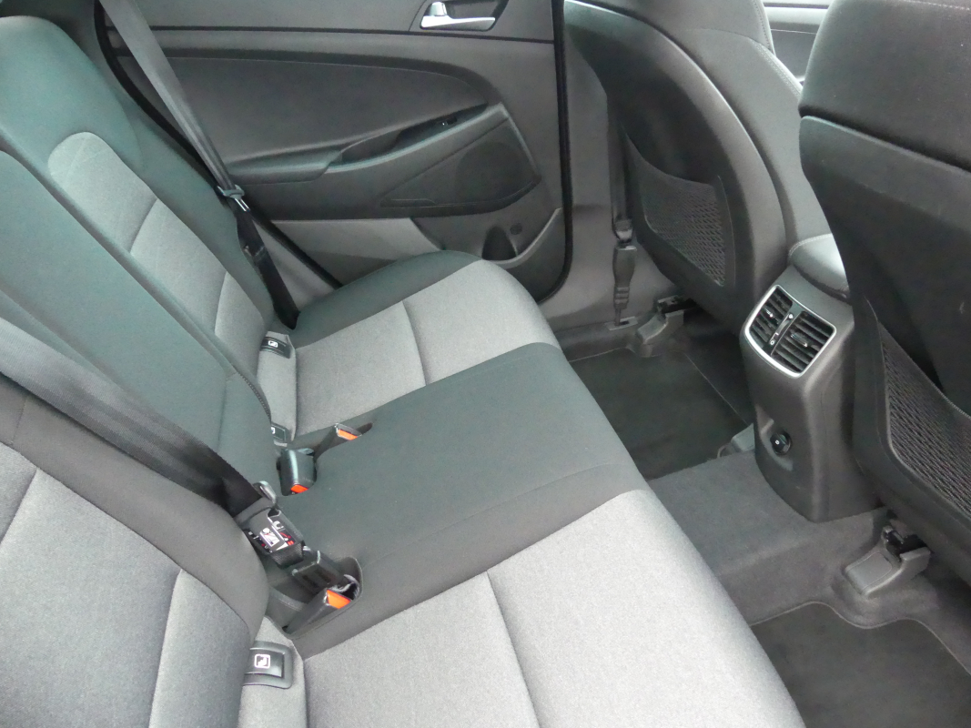 Hyundai Tucson — 13