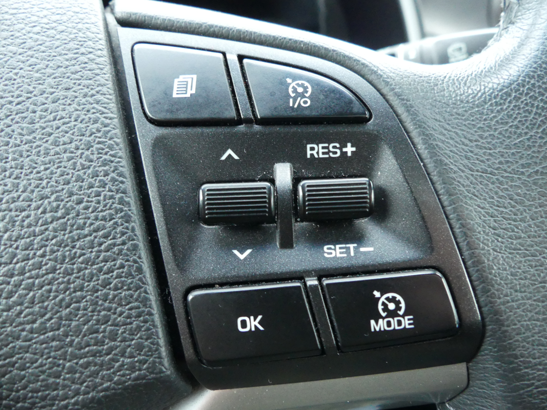 Hyundai Tucson — 33