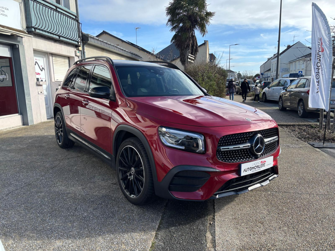 Mercedes GLB — 3