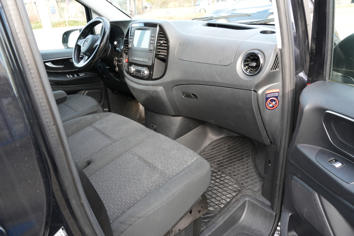 Mercedes Vito — 35