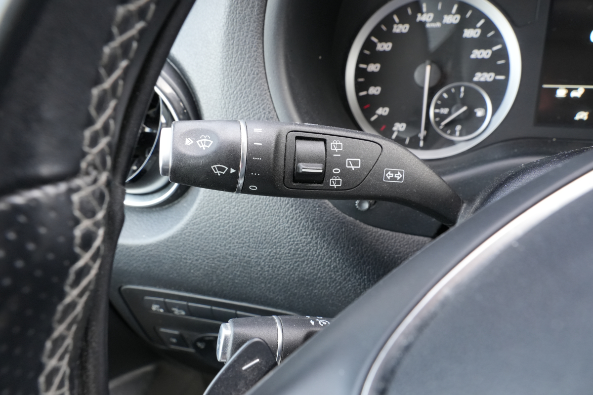 Mercedes Vito — 29