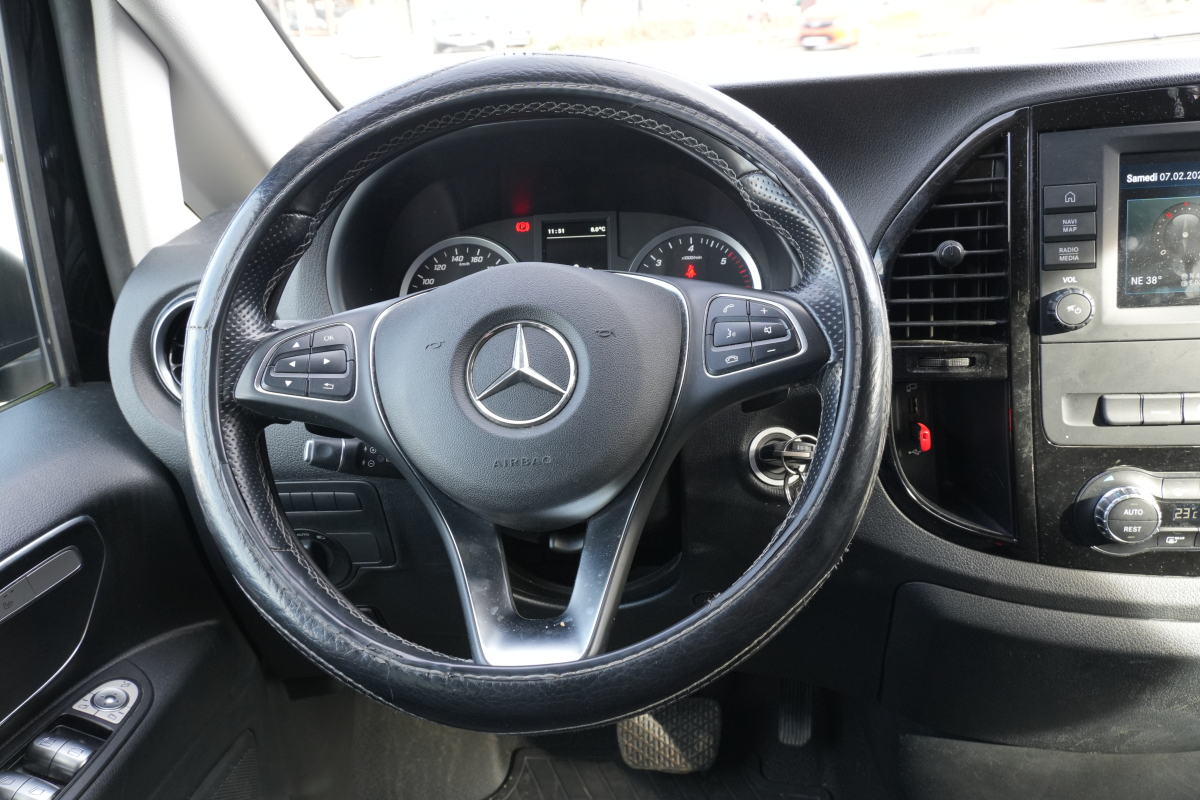 Mercedes Vito — 22