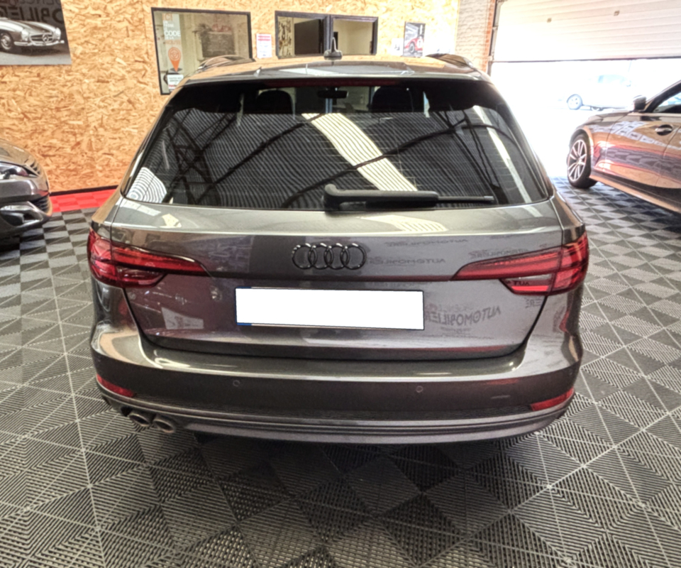 Audi A4 — 7