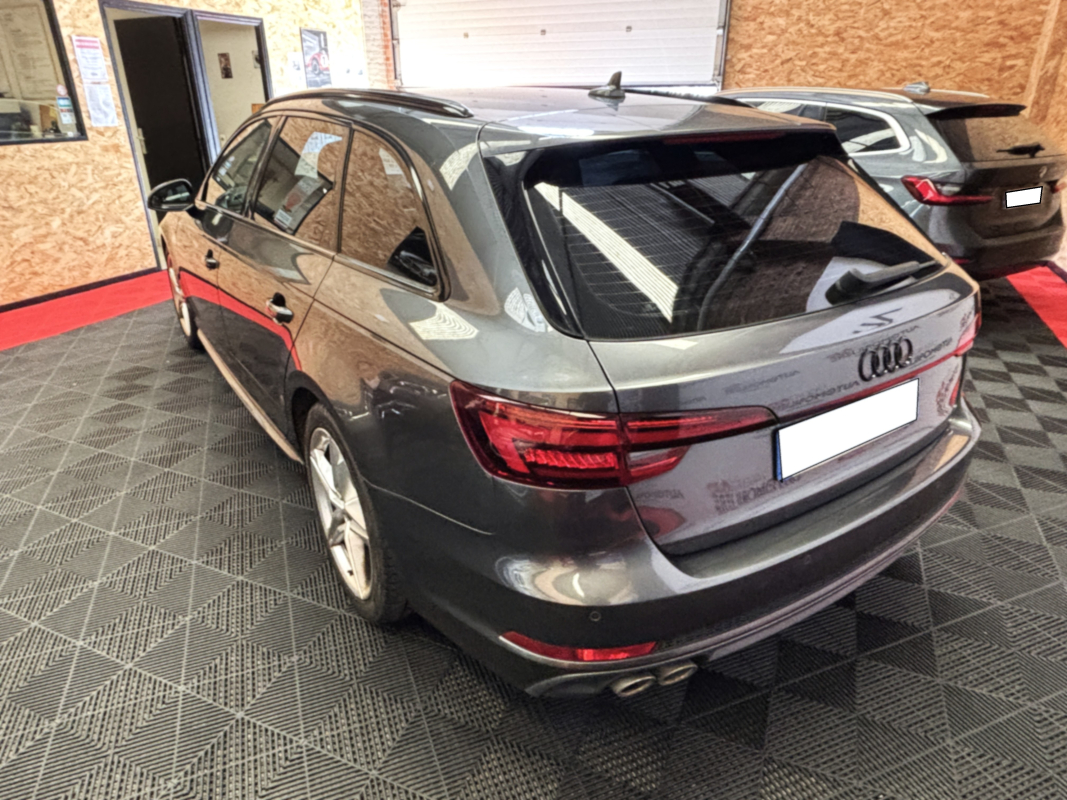 Audi A4 — 6