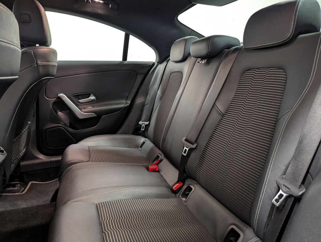 Mercedes Classe CLA — 12