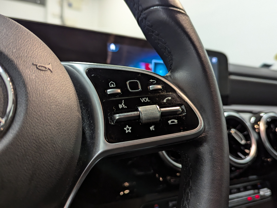 Mercedes Classe CLA — 16