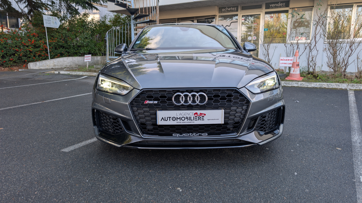 Audi RS5 — 2