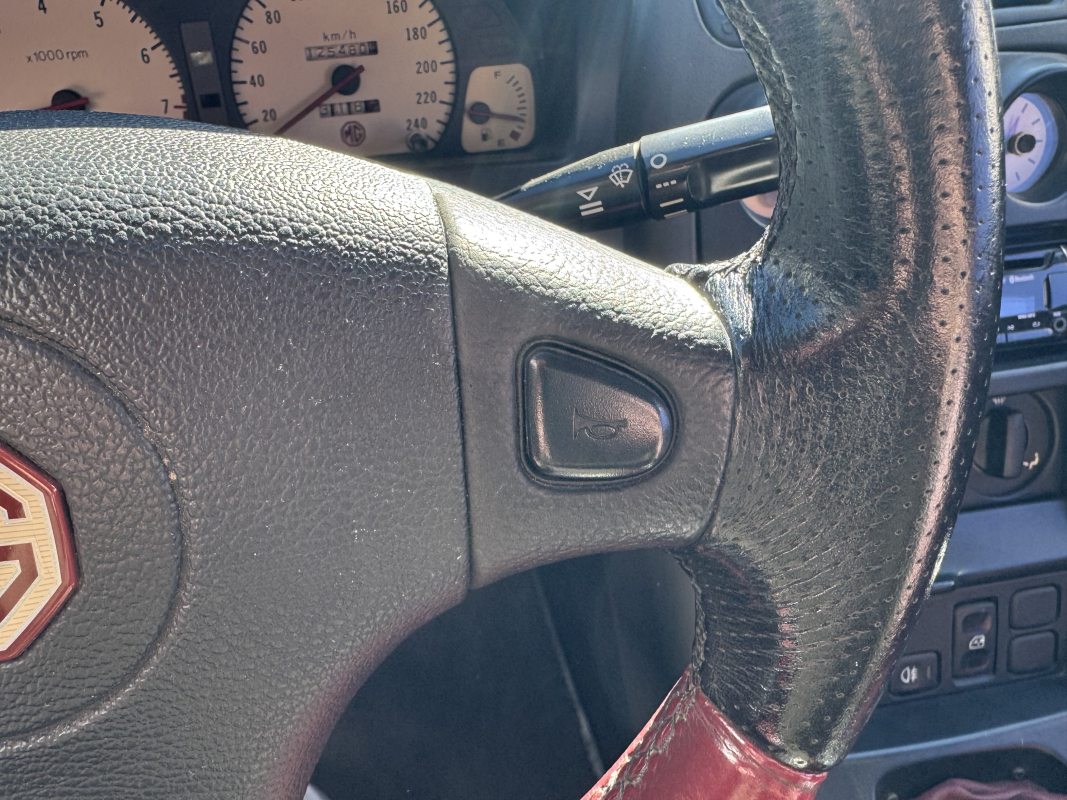 MG MGF/MGTF — 15