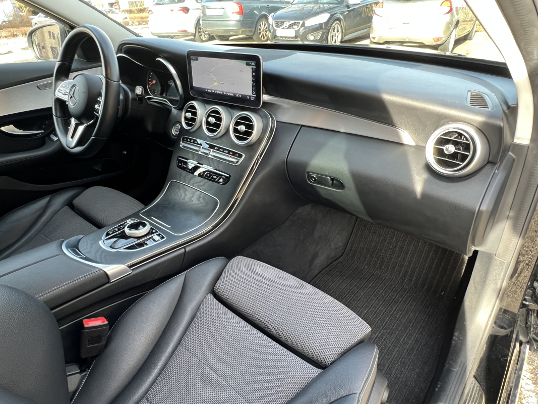Mercedes Classe C — 33