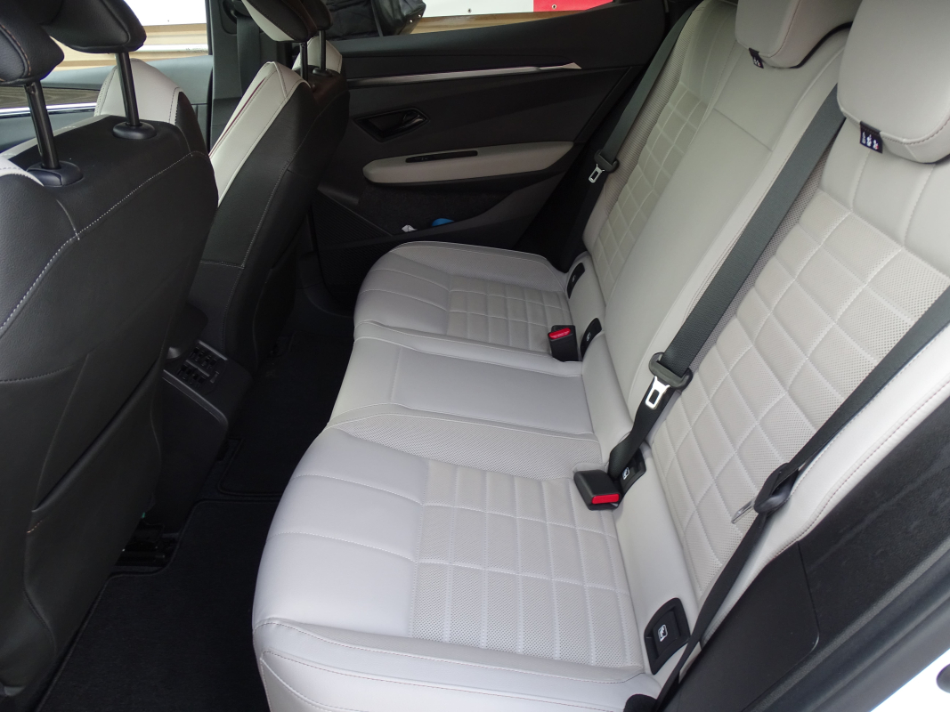 Renault Megane — 16