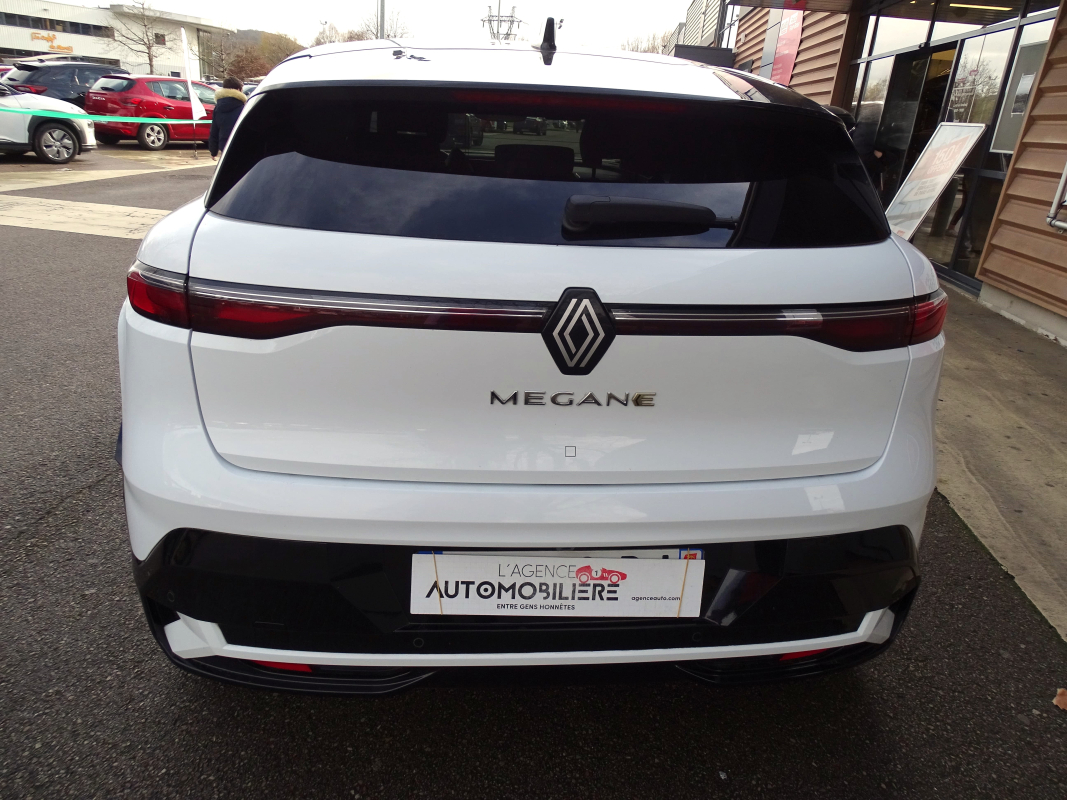 Renault Megane — 10