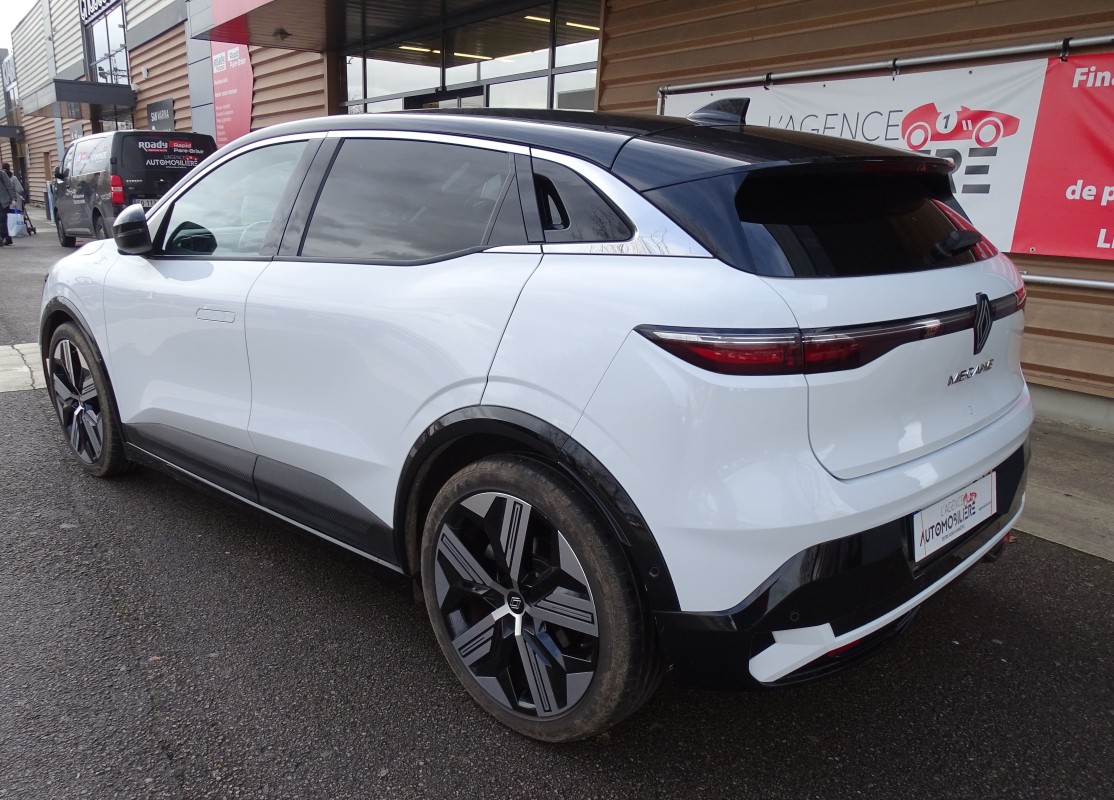 Renault Megane — 11