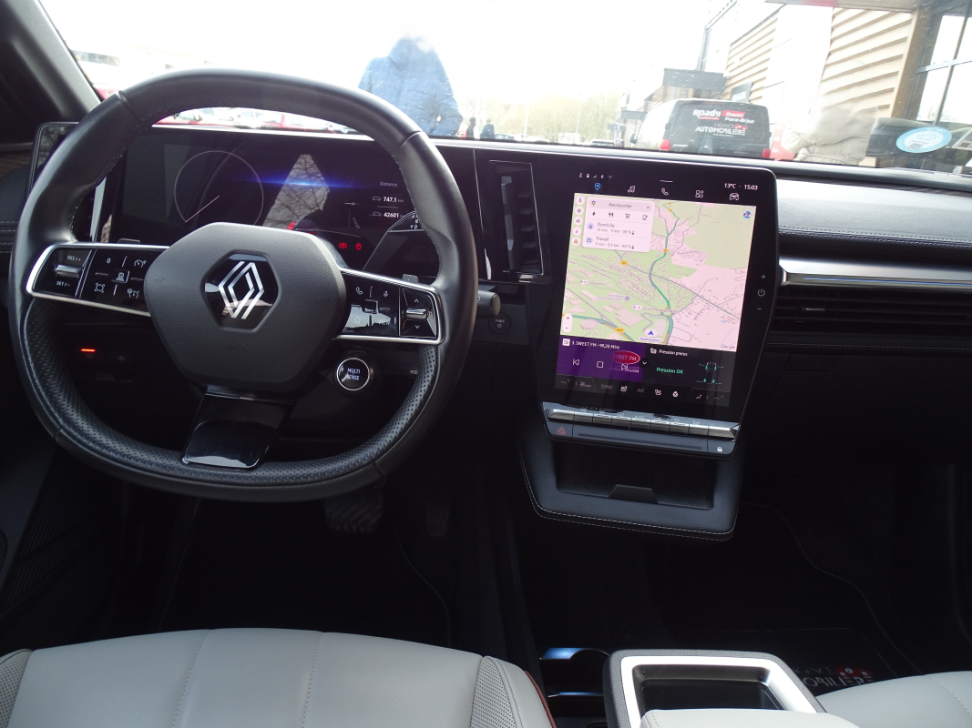 Renault Megane — 25