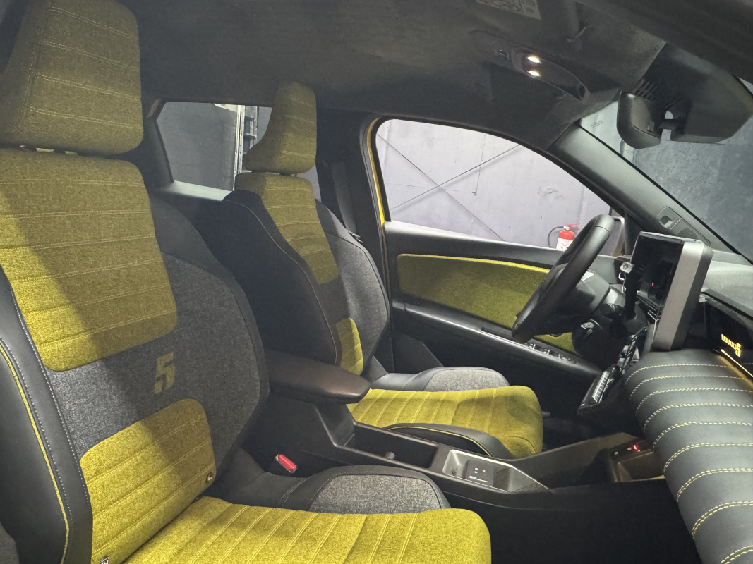 Renault R5 — 12