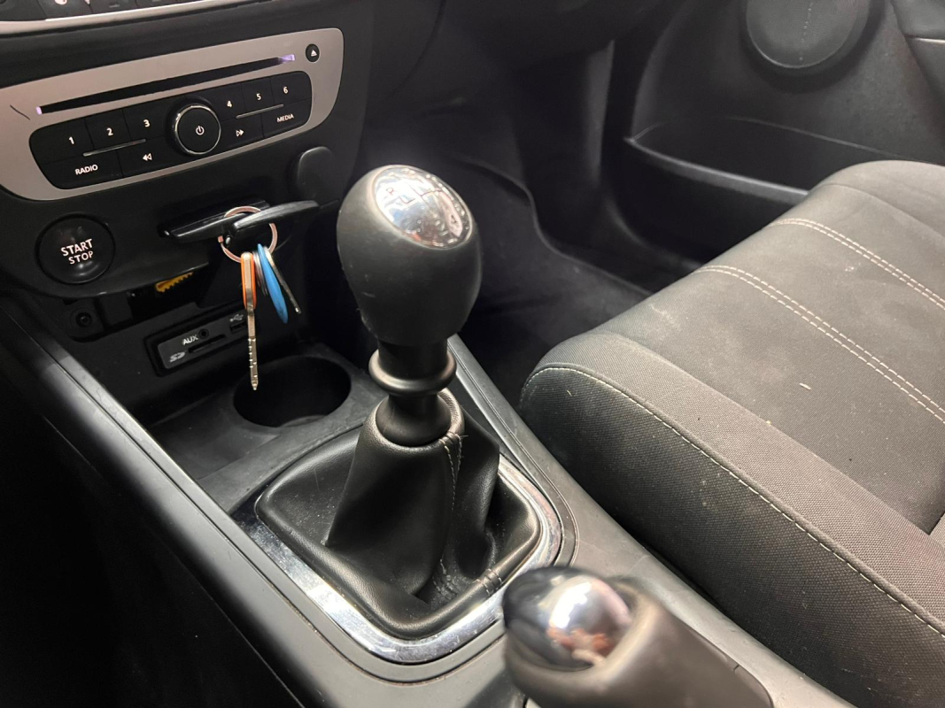 Renault Megane — 19