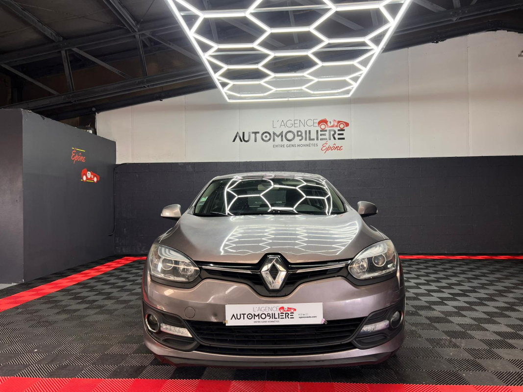 Renault Megane — 2