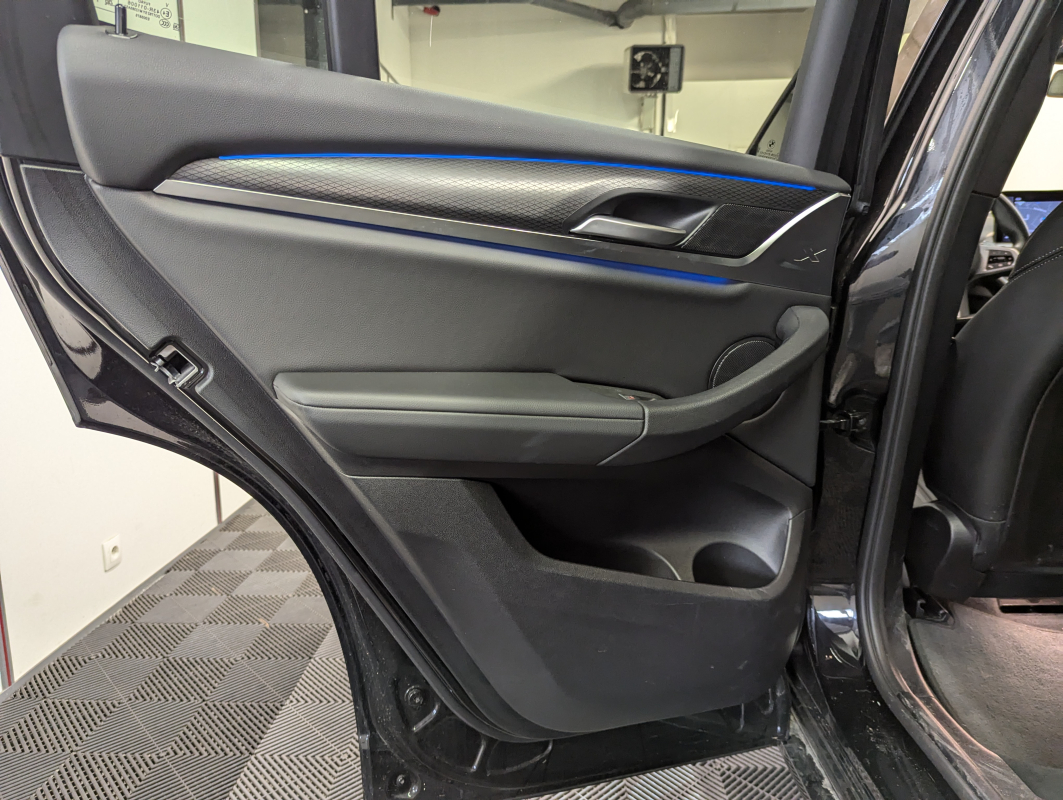 Bmw X3 — 24