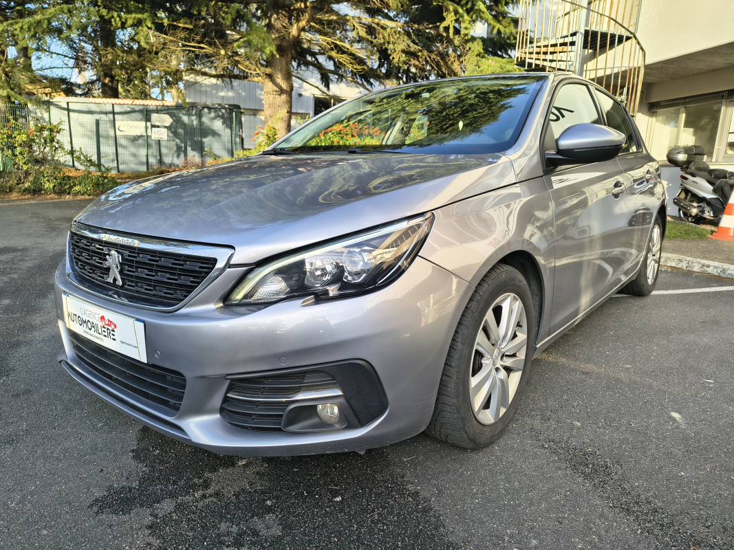 Peugeot 308 — 3