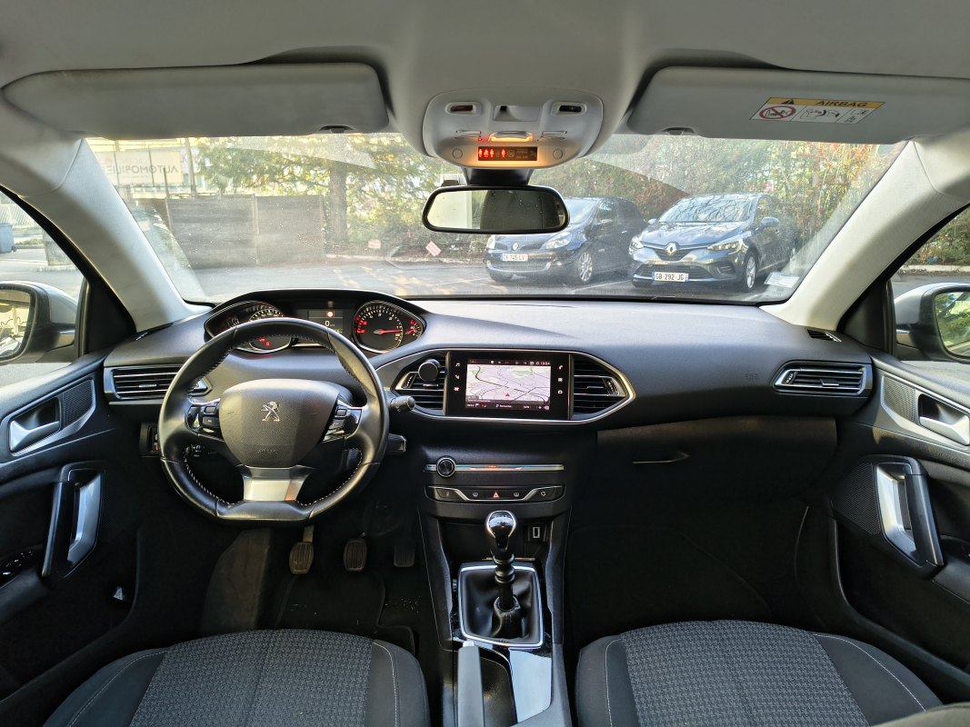 Peugeot 308 — 19