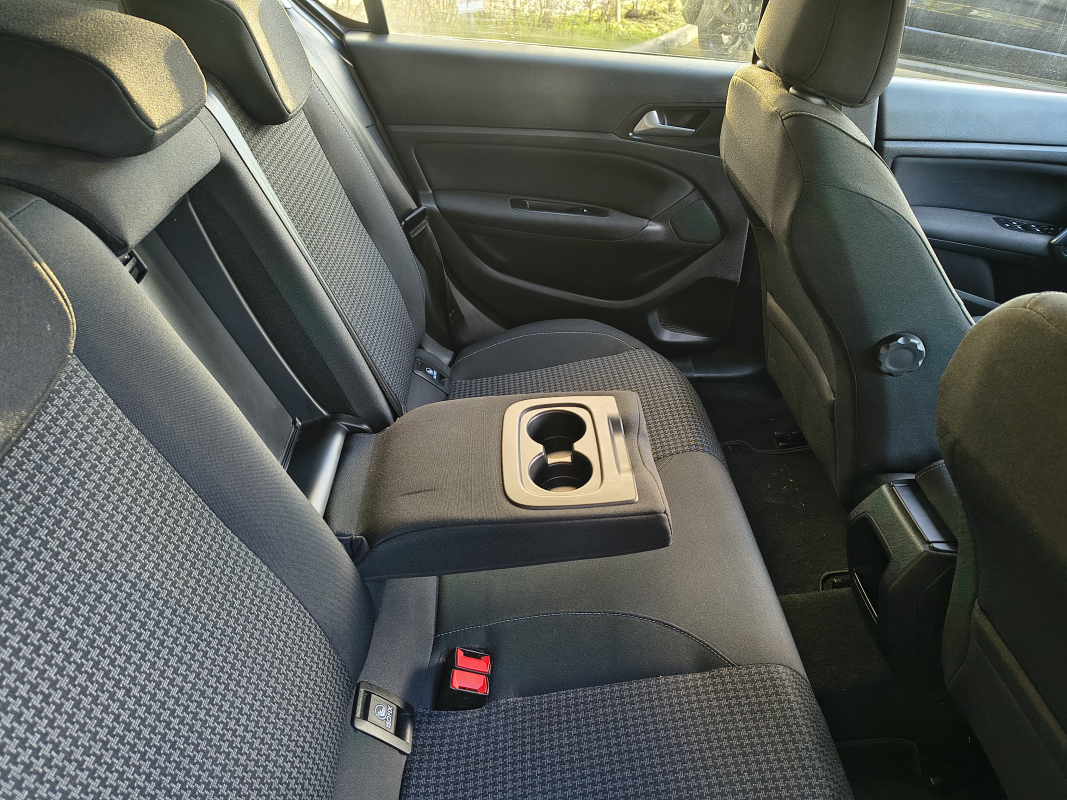 Peugeot 308 — 16