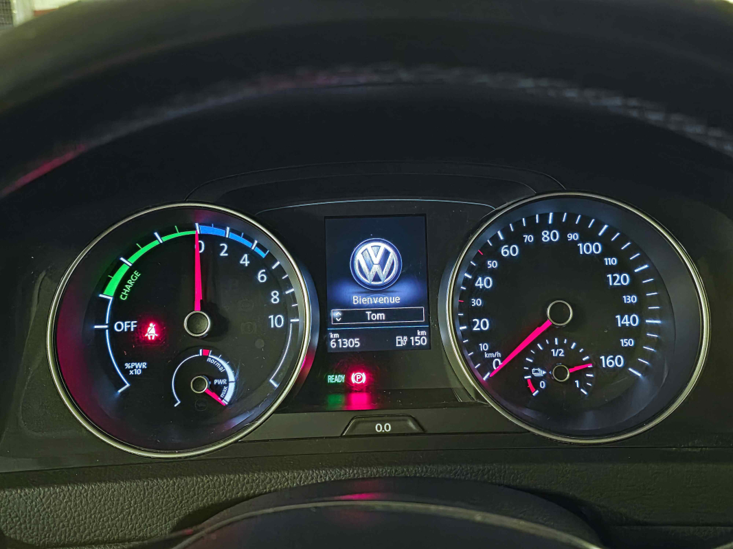 Volkswagen e-golf — 29