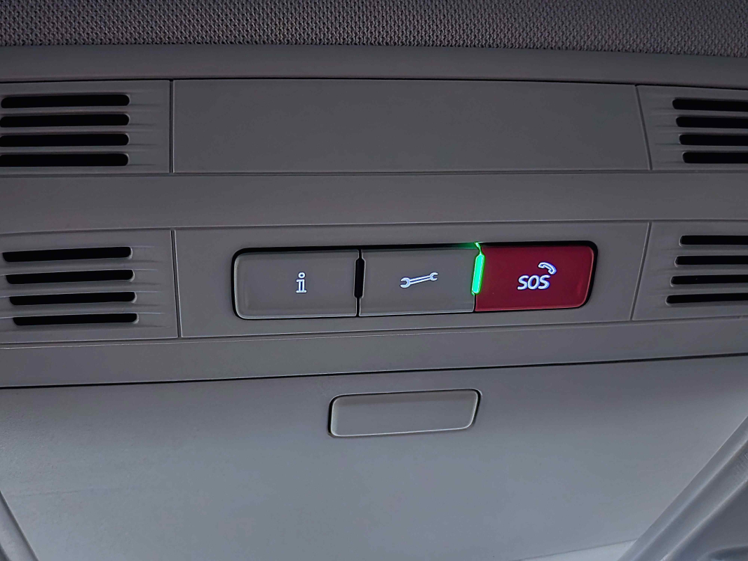 Volkswagen e-golf — 40