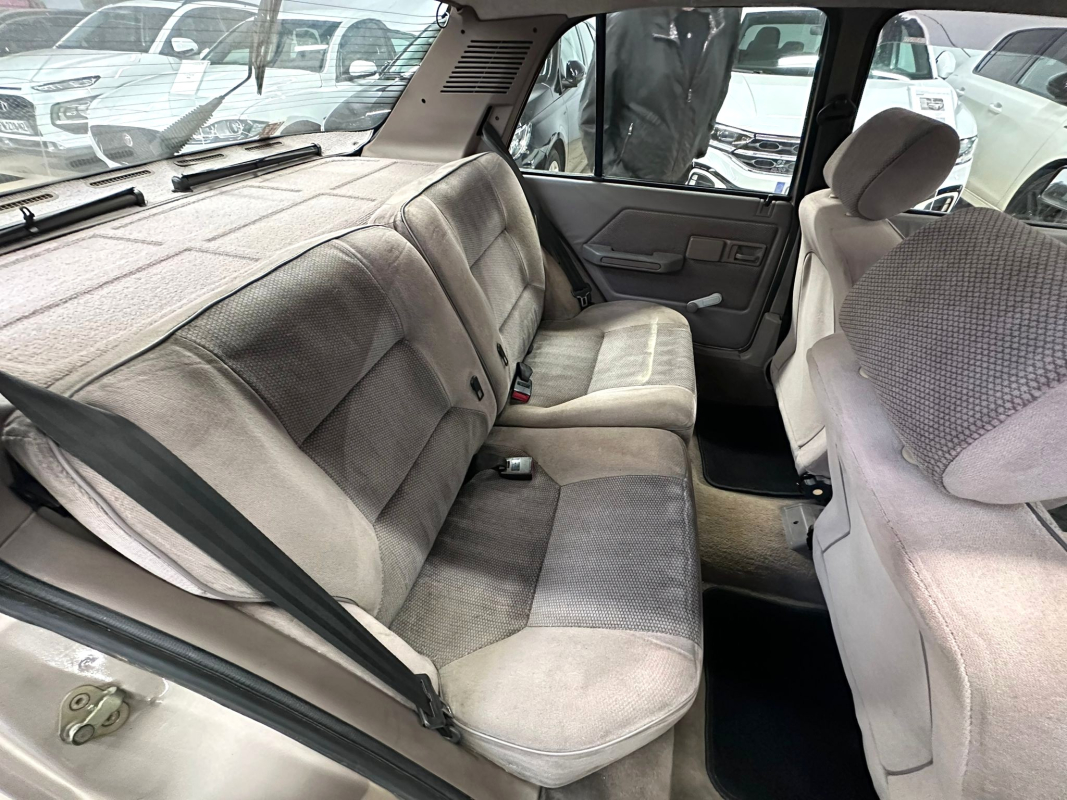 Peugeot 309 — 15