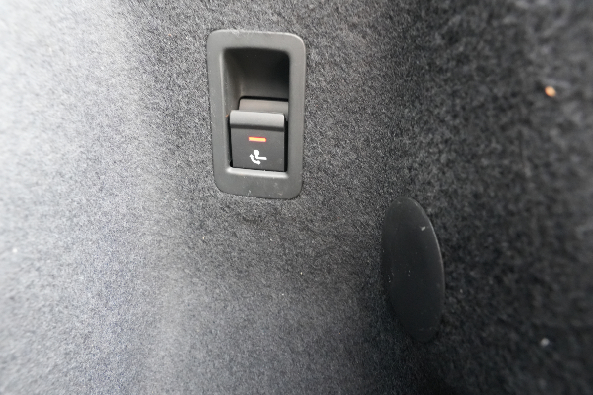 Audi Q3 — 40