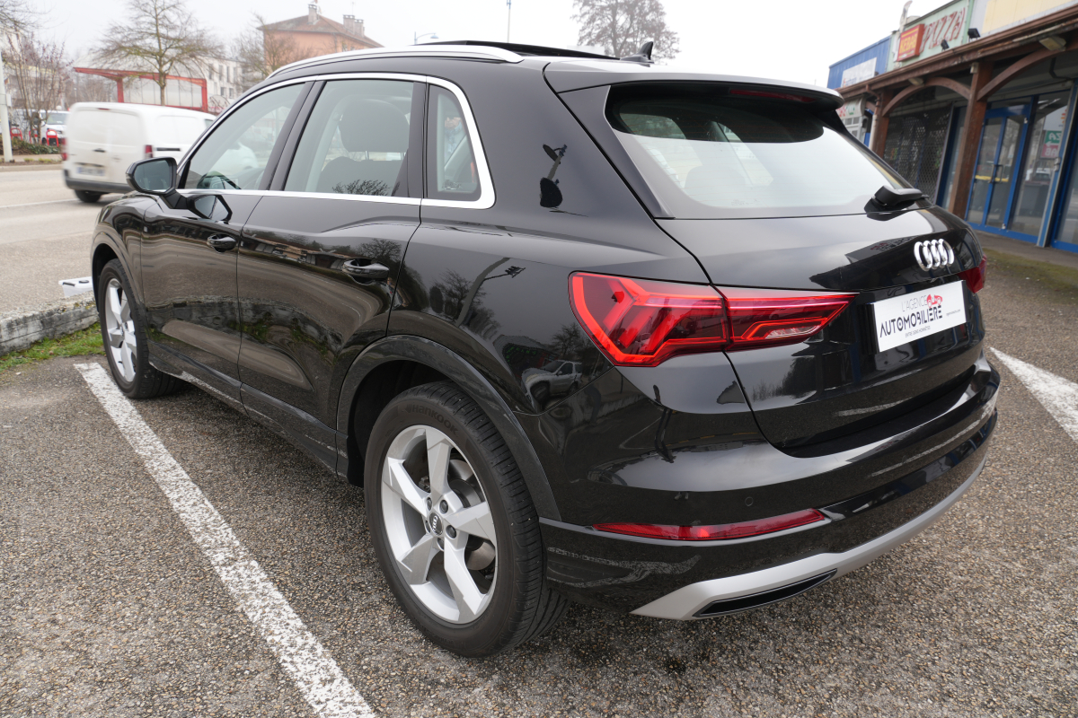 Audi Q3 — 8