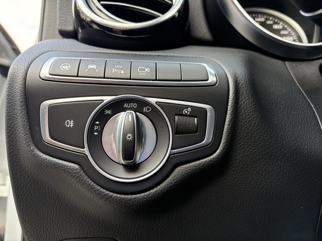 Mercedes Classe GLC — 28
