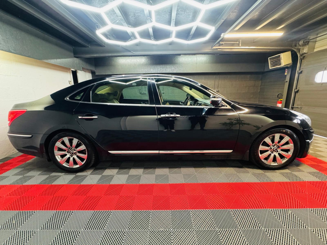 Hyundai Genesis — 5