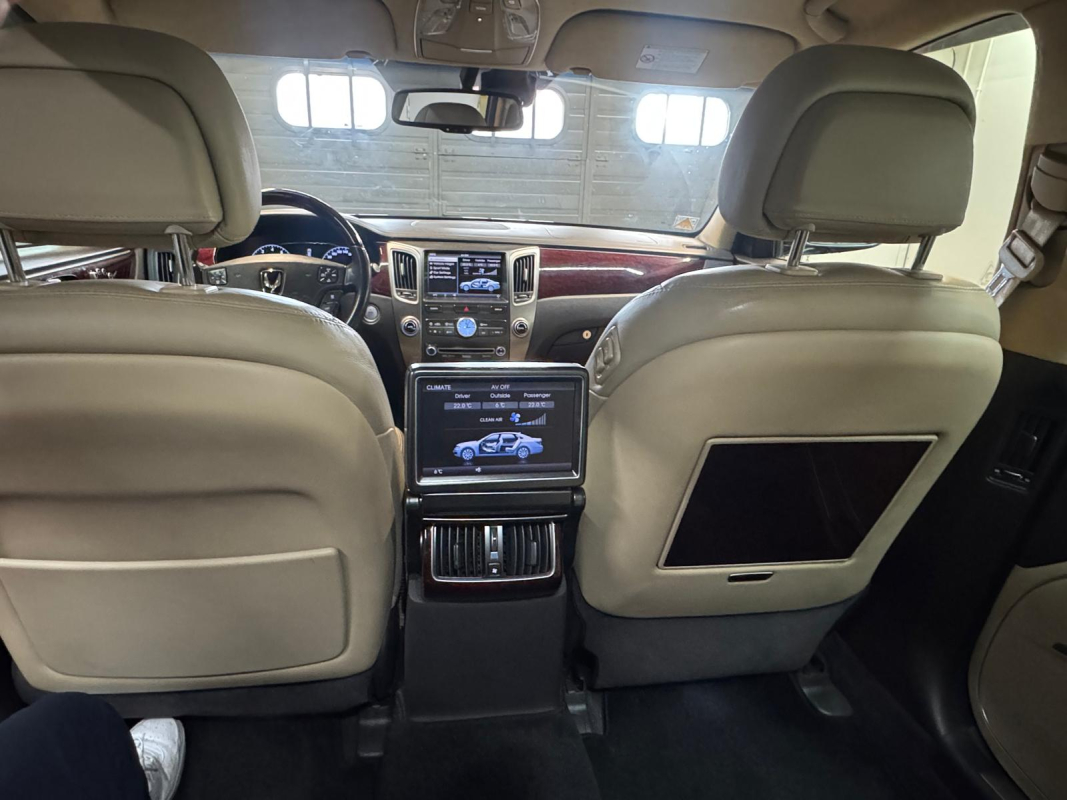 Hyundai Genesis — 22