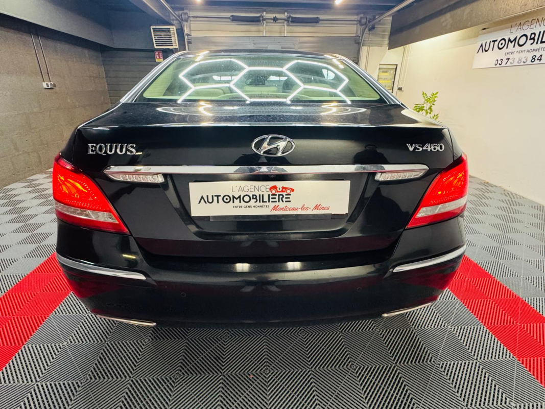 Hyundai Genesis — 8