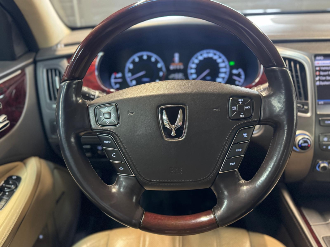 Hyundai Genesis — 15