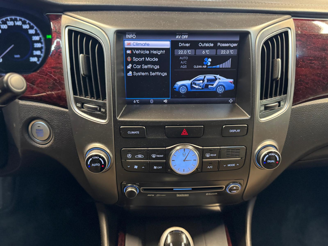 Hyundai Genesis — 19