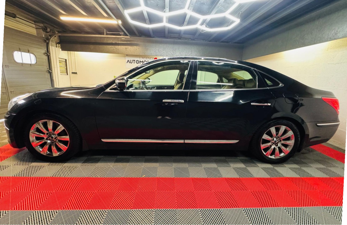 Hyundai Genesis — 10