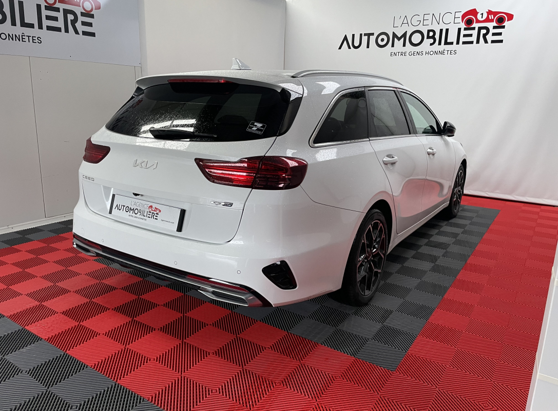 Kia Ceed SW — 8