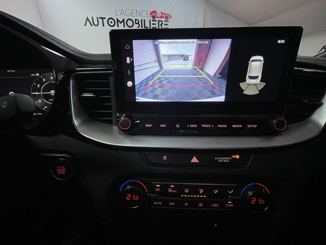 Kia Ceed SW — 23