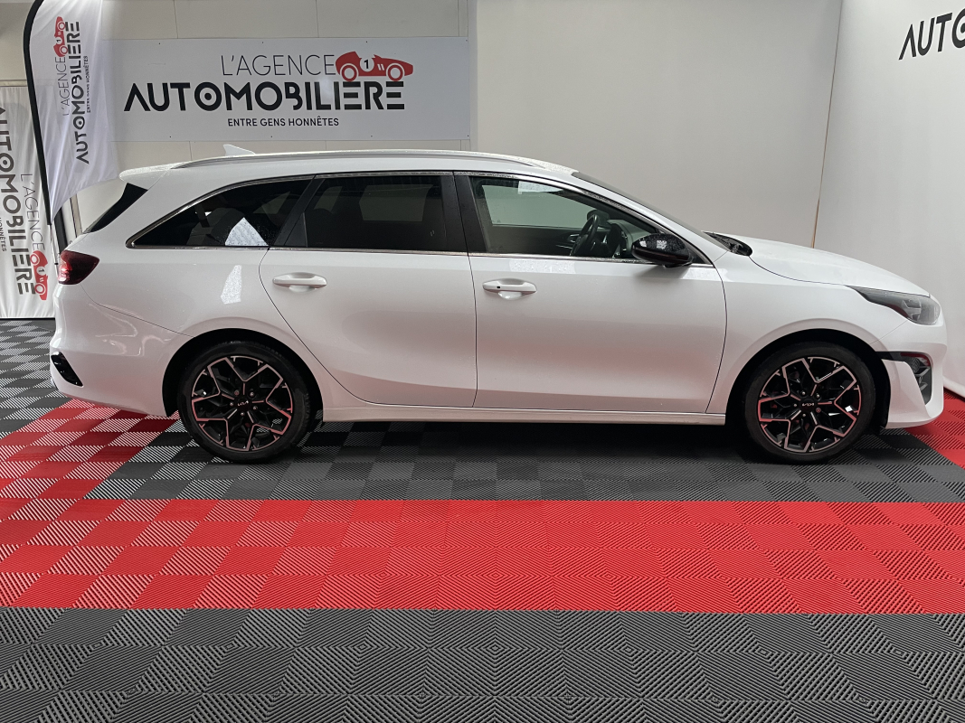 Kia Ceed SW — 9