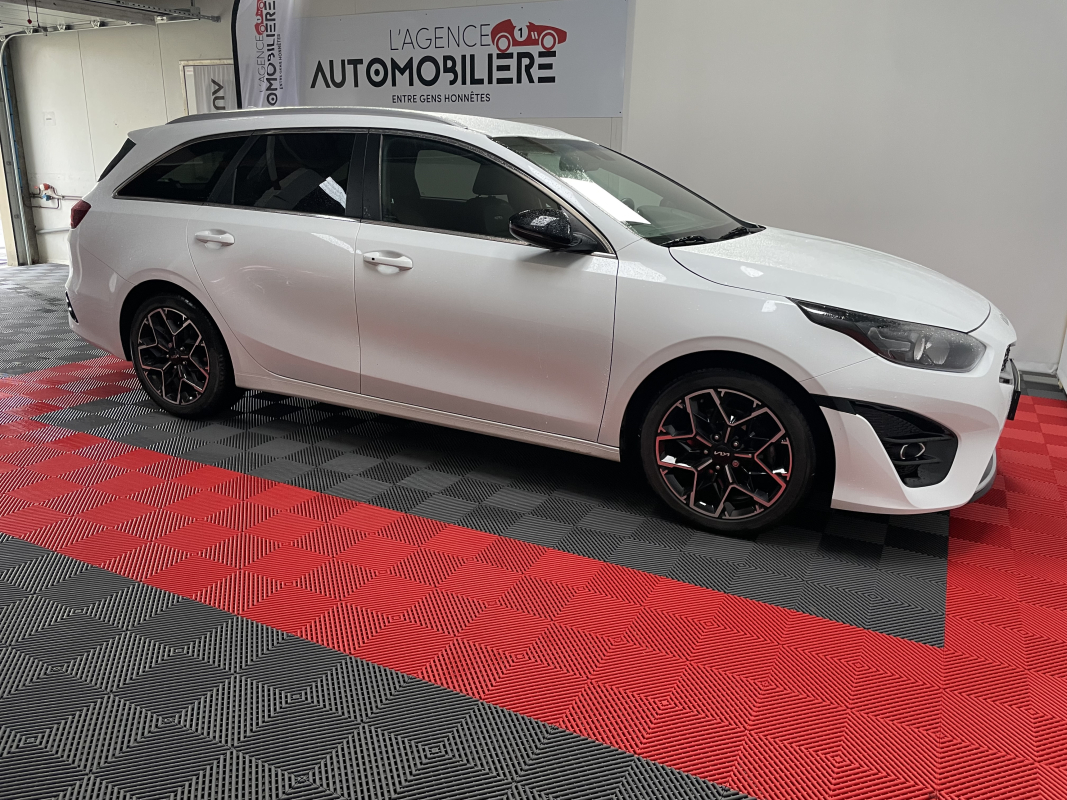 Kia Ceed SW — 10
