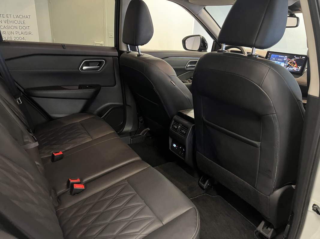 Nissan X-Trail — 22