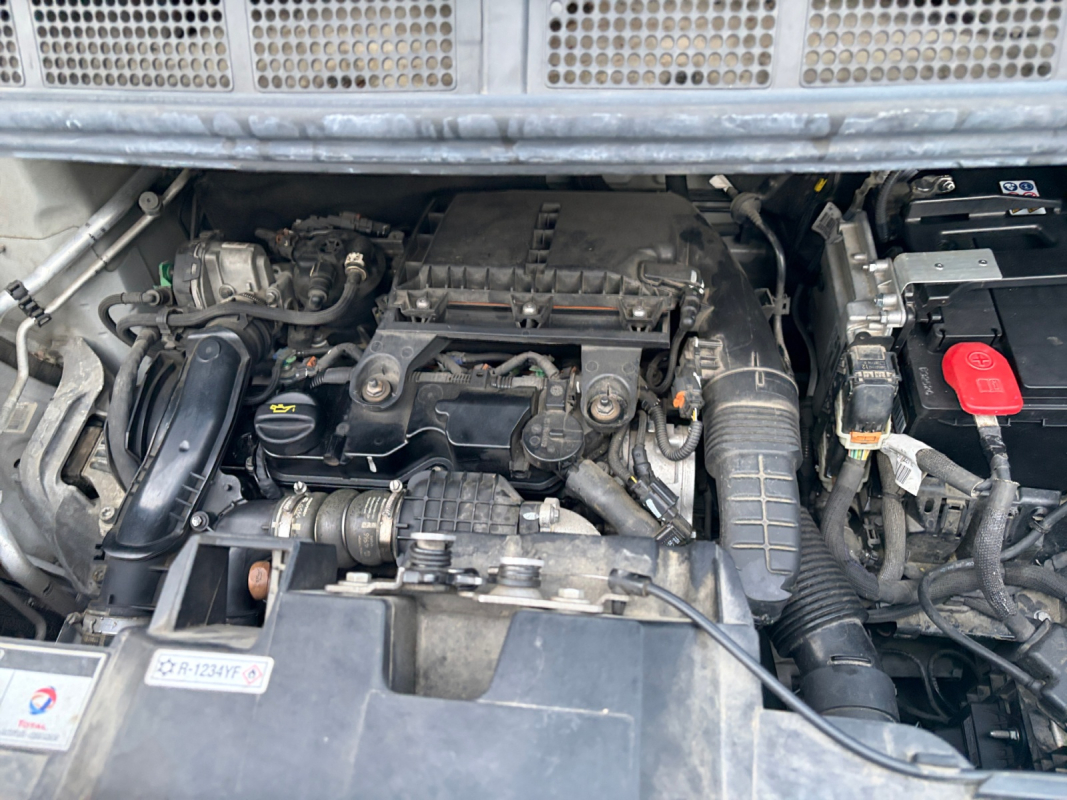 Peugeot Traveller — 17
