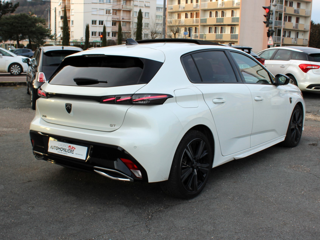 Peugeot 308 — 7